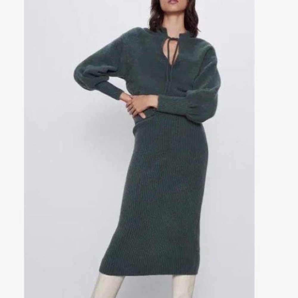 NWOT Zara Green Knit Wool Blend Cropped Tie Knit Sweater and Skirt Set